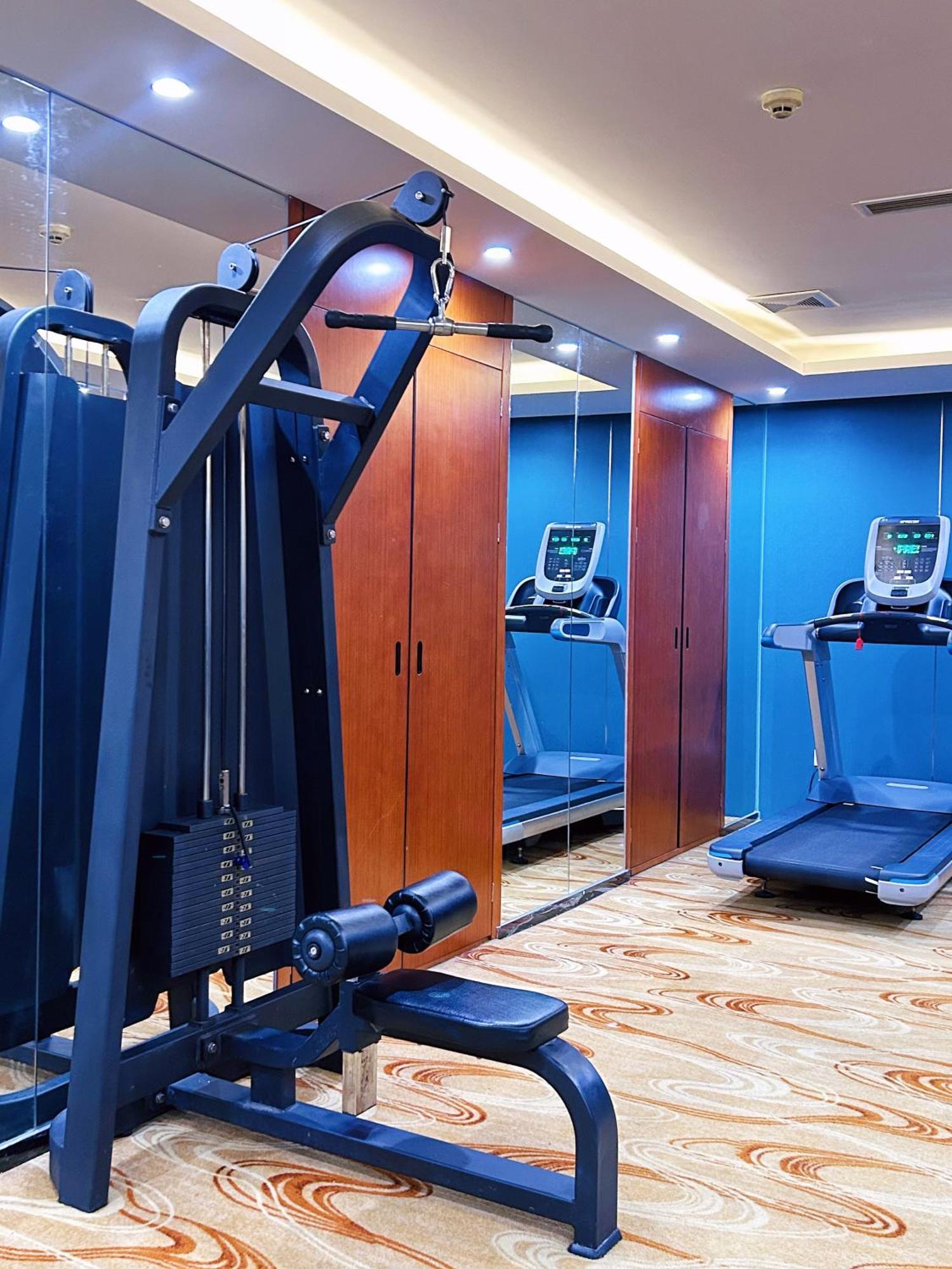 United Kingson Hotel Чэнду Экстерьер фото